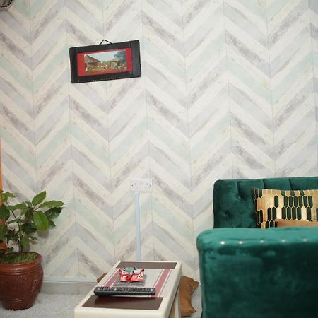 Little Nile Studio Homestays Nakuru City Экстерьер фото