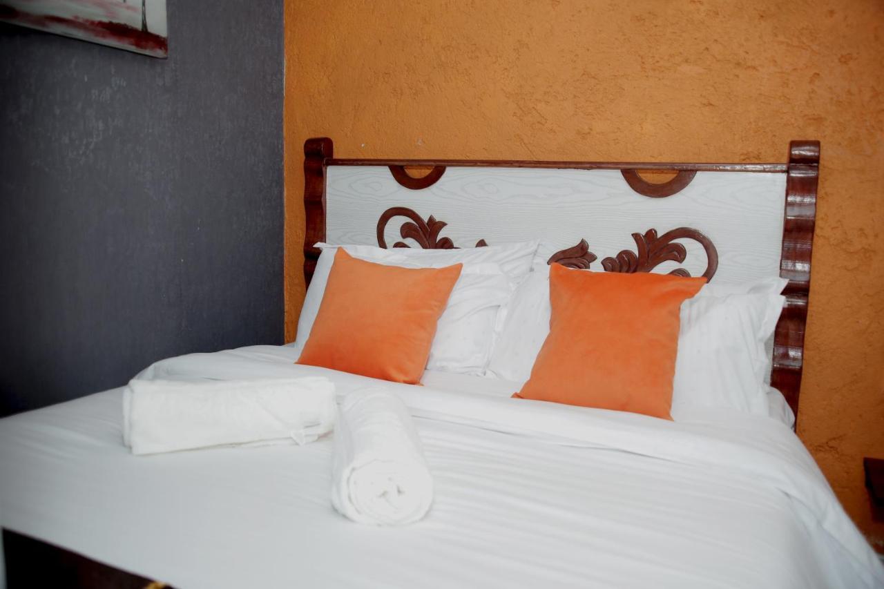 Little Nile Studio Homestays Nakuru City Экстерьер фото